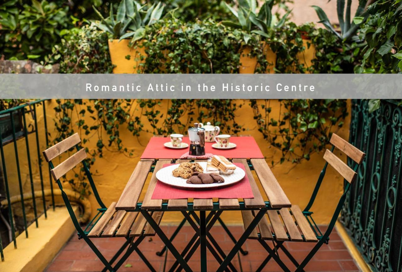Corte Degli Estensi, Romantica Mansardina Феррара Экстерьер фото